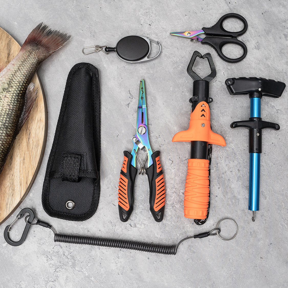 7-Piece Fishing Tool Set, Prof - Saltwater Line のレビューと価格